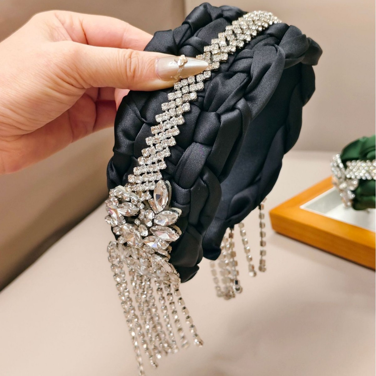 Hot Sale Heavy Craft Rhineston - đánh giá và giá Women Accessories Sale